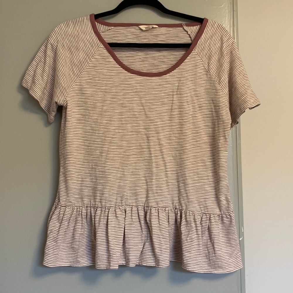 Lucky Brand short sleeved tee - size M!